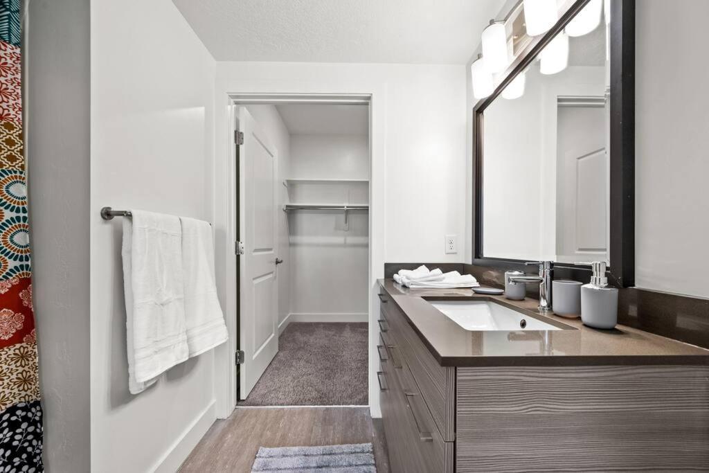 Apartamento Lux 2 Bd Boho In Heart Of Slc Salt Lake City Exterior foto